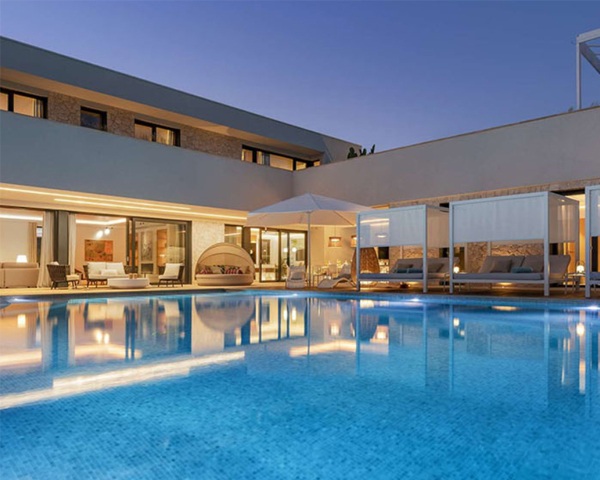 上海外贸网站定制大概费用是多少?